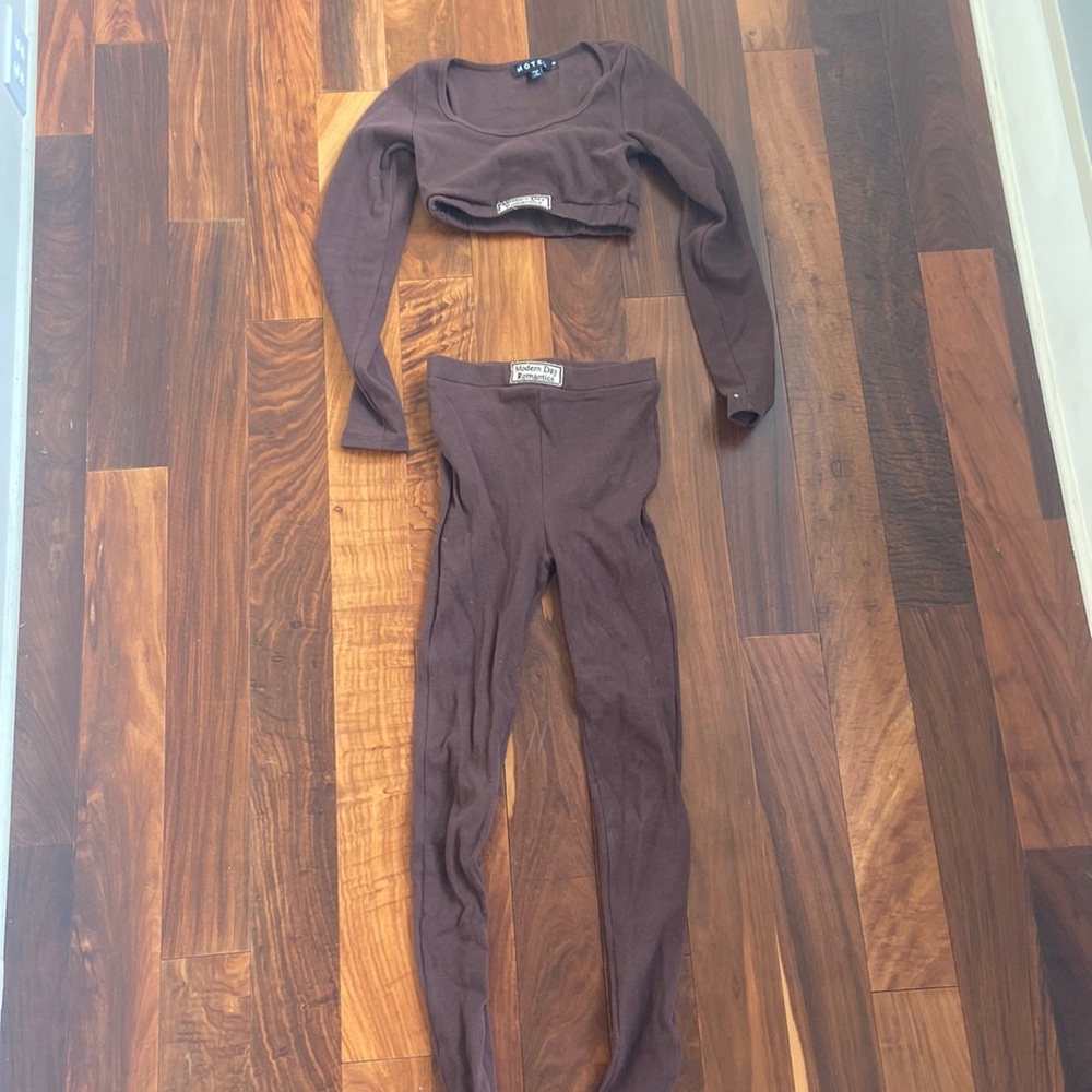 MOTEL ROCKS MODERN DAY ROMANTICS SET